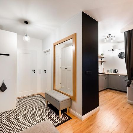 Grzybowska Luxury Apartment Варшава Экстерьер фото